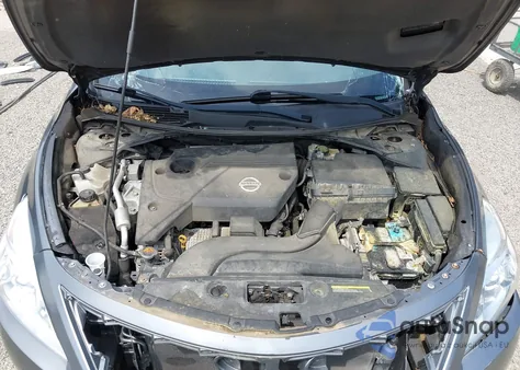 2015 Nissan Altima 2.5 S z USA, uszkodzony, nr VIN 1N4AL3AP1FN346147